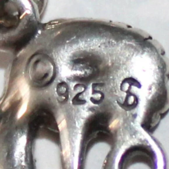 Sterling Silver Small Daisy Earrings - Picture 4 of 5